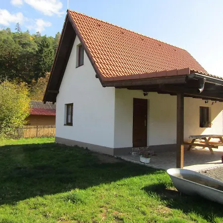 펜션 Rekreacni Dum Levandule Jince